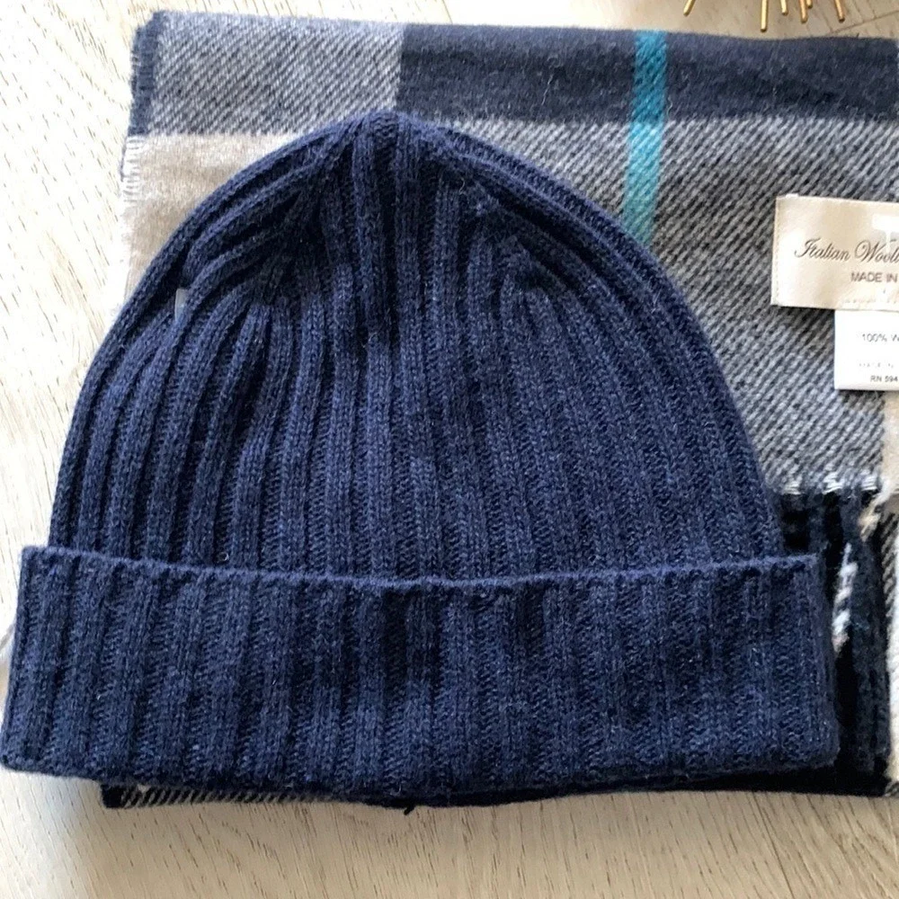 ITALIAN WOOLEN TREASURES Scarf‎ 100% & beanie wool made in Italy navy plaid NWOT